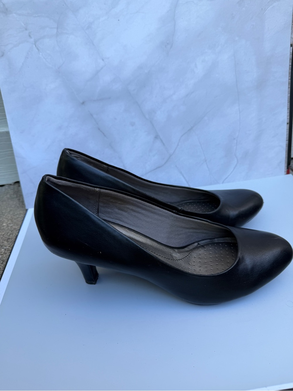 Lifestride Black Women's Low Heel Pumps